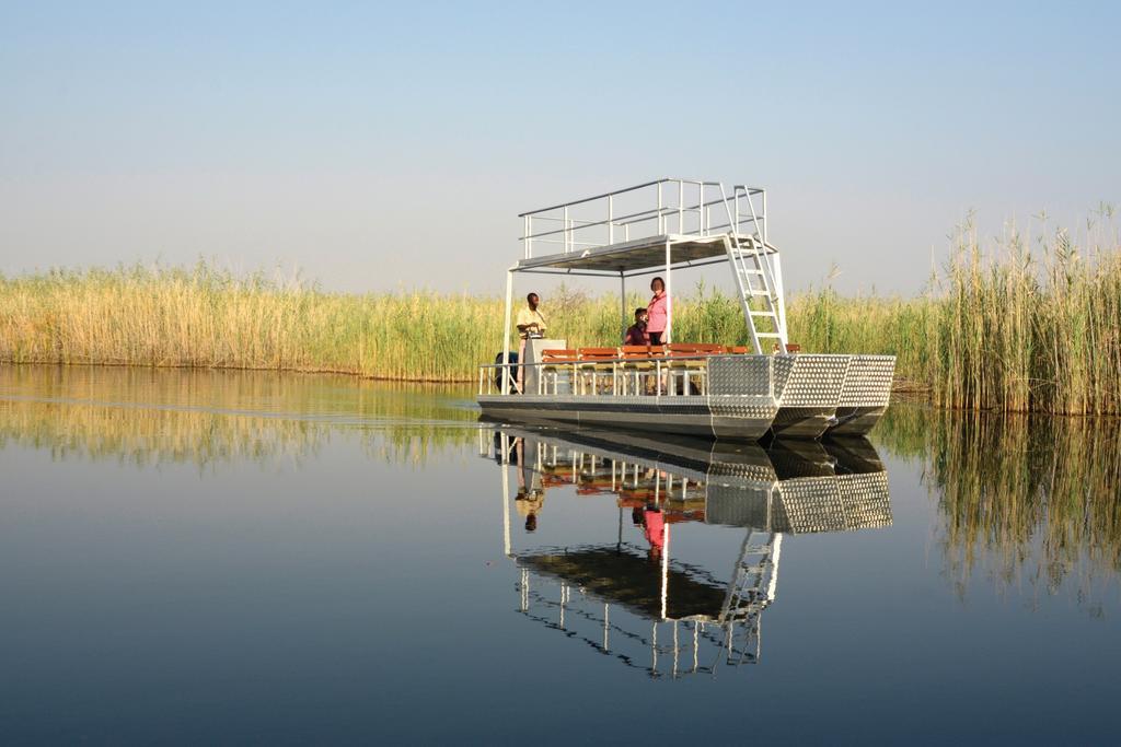 Gondwana Namushasha River Lodge Kongola Bagian luar foto